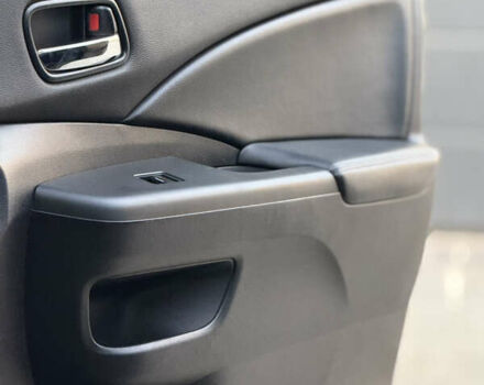 Черный Хонда СРВ, объемом двигателя 2.2 л и пробегом 265 тыс. км за 18990 $, фото 55 на Automoto.ua