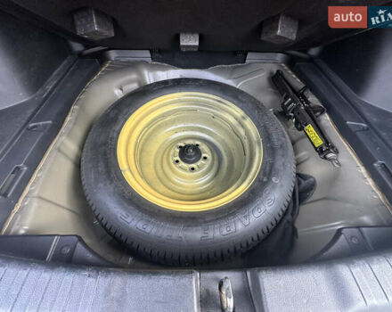 Чорний Хонда СРВ, об'ємом двигуна 2.2 л та пробігом 172 тис. км за 16600 $, фото 17 на Automoto.ua