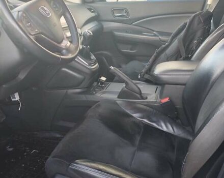 Черный Хонда СРВ, объемом двигателя 2.2 л и пробегом 220 тыс. км за 14000 $, фото 9 на Automoto.ua