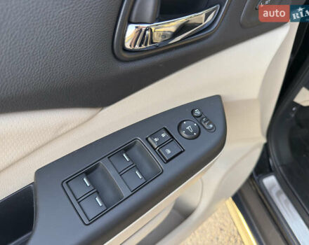 Черный Хонда СРВ, объемом двигателя 2.2 л и пробегом 135 тыс. км за 20500 $, фото 27 на Automoto.ua