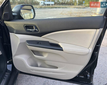 Черный Хонда СРВ, объемом двигателя 2.2 л и пробегом 135 тыс. км за 20500 $, фото 35 на Automoto.ua