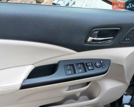 Черный Хонда СРВ, объемом двигателя 2.2 л и пробегом 255 тыс. км за 18850 $, фото 24 на Automoto.ua