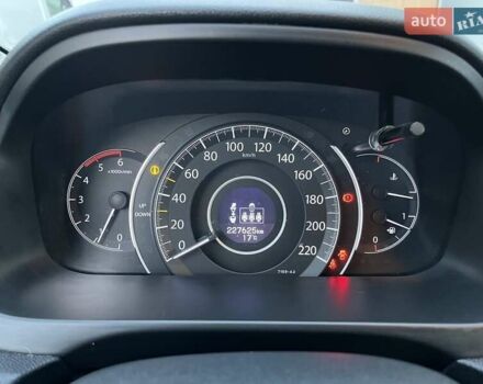 Черный Хонда СРВ, объемом двигателя 2.2 л и пробегом 227 тыс. км за 17700 $, фото 13 на Automoto.ua
