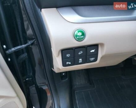 Черный Хонда СРВ, объемом двигателя 2.2 л и пробегом 255 тыс. км за 18850 $, фото 17 на Automoto.ua