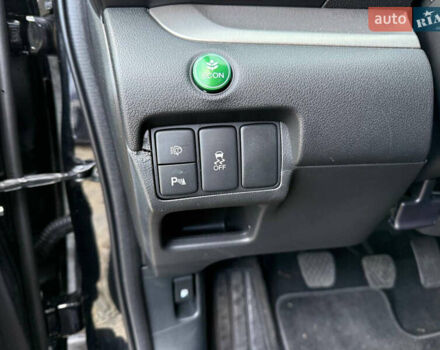 Чорний Хонда СРВ, об'ємом двигуна 1.6 л та пробігом 230 тис. км за 14250 $, фото 32 на Automoto.ua