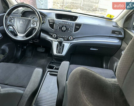 Хонда СРВ 2014 в Рава-Русская на Automoto.ua Черный Хонда СРВ, объемом двигателя 2.35 л и пробегом 214 тыс. км за 12800 $, фото 6 на Automoto.ua