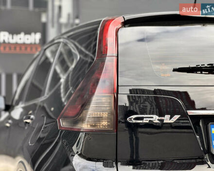 Хонда СРВ 2014 в Киеве на Automoto.ua Черный Хонда СРВ, объемом двигателя 2.4 л и пробегом 211 тыс. км за 14950 $, фото 14 на Automoto.ua