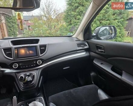 Черный Хонда СРВ, объемом двигателя 1.6 л и пробегом 282 тыс. км за 16650 $, фото 1 на Automoto.ua