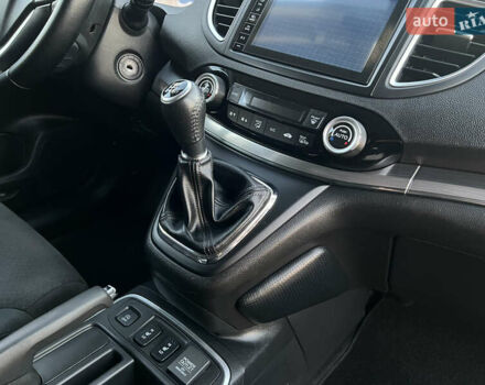 Черный Хонда СРВ, объемом двигателя 1.6 л и пробегом 204 тыс. км за 19300 $, фото 42 на Automoto.ua