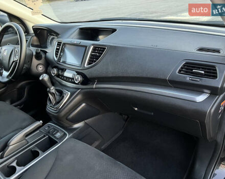 Черный Хонда СРВ, объемом двигателя 1.6 л и пробегом 204 тыс. км за 19300 $, фото 41 на Automoto.ua