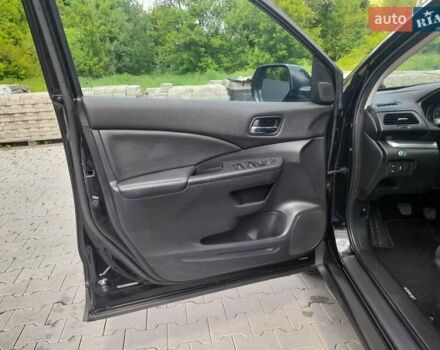 Черный Хонда СРВ, объемом двигателя 1.6 л и пробегом 277 тыс. км за 16490 $, фото 15 на Automoto.ua
