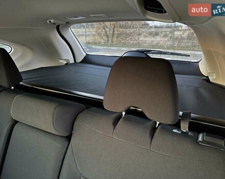 Черный Хонда СРВ, объемом двигателя 1.6 л и пробегом 204 тыс. км за 19300 $, фото 48 на Automoto.ua