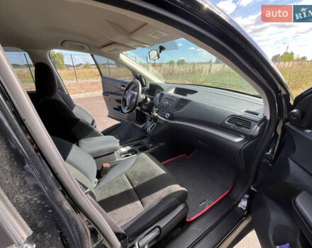 Хонда СРВ 2016 в Черкассах на Automoto.ua Черный Хонда СРВ, объемом двигателя 2.36 л и пробегом 132 тыс. км за 17200 $, фото 12 на Automoto.ua