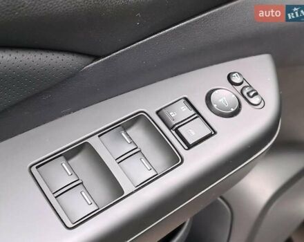 Черный Хонда СРВ, объемом двигателя 1.6 л и пробегом 155 тыс. км за 21490 $, фото 24 на Automoto.ua