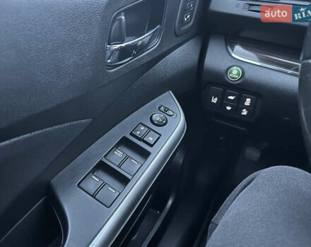 Чорний Хонда СРВ, об'ємом двигуна 2.4 л та пробігом 175 тис. км за 18500 $, фото 36 на Automoto.ua