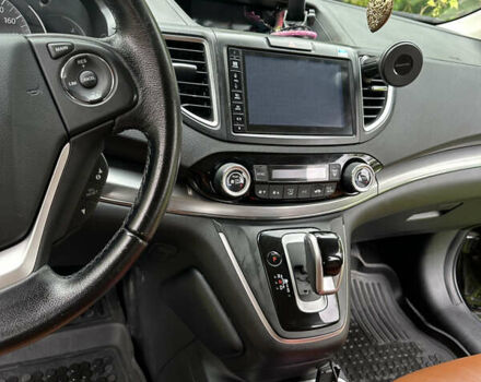 Хонда СРВ 2016 в Чернигове на Automoto.ua Черный Хонда СРВ, объемом двигателя 1.6 л и пробегом 196 тыс. км за 21900 $, фото 22 на Automoto.ua