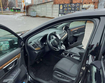 Черный Хонда СРВ, объемом двигателя 1.5 л и пробегом 140 тыс. км за 18100 $, фото 9 на Automoto.ua