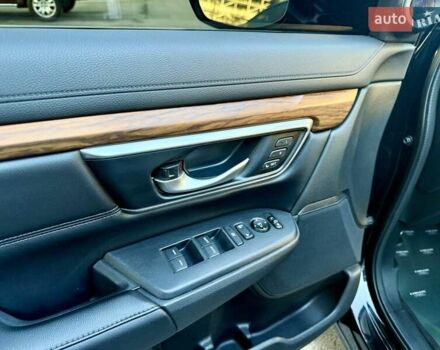 Черный Хонда СРВ, объемом двигателя 1.5 л и пробегом 126 тыс. км за 18900 $, фото 32 на Automoto.ua