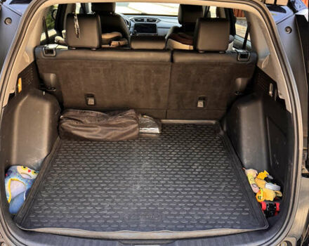 Черный Хонда СРВ, объемом двигателя 1.5 л и пробегом 207 тыс. км за 21000 $, фото 6 на Automoto.ua