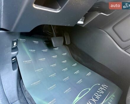 Черный Хонда СРВ, объемом двигателя 1.5 л и пробегом 126 тыс. км за 18900 $, фото 31 на Automoto.ua