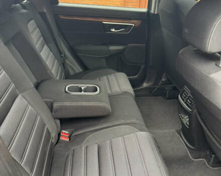 Черный Хонда СРВ, объемом двигателя 1.5 л и пробегом 142 тыс. км за 20100 $, фото 12 на Automoto.ua