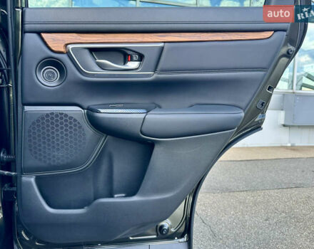 Черный Хонда СРВ, объемом двигателя 1.5 л и пробегом 68 тыс. км за 22490 $, фото 42 на Automoto.ua