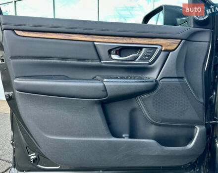 Черный Хонда СРВ, объемом двигателя 1.5 л и пробегом 68 тыс. км за 22490 $, фото 29 на Automoto.ua