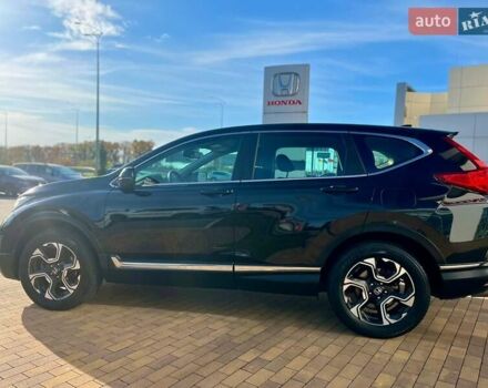 Черный Хонда СРВ, объемом двигателя 1.5 л и пробегом 152 тыс. км за 21977 $, фото 5 на Automoto.ua