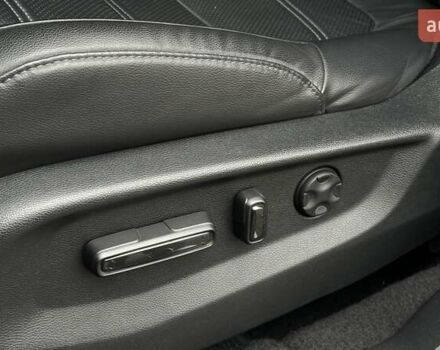 Черный Хонда СРВ, объемом двигателя 1.5 л и пробегом 91 тыс. км за 28800 $, фото 31 на Automoto.ua