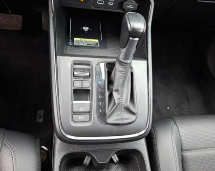 Черный Хонда СРВ, объемом двигателя 1.5 л и пробегом 29 тыс. км за 20000 $, фото 8 на Automoto.ua