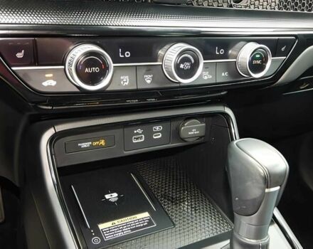 Чорний Хонда СРВ, об'ємом двигуна 1.5 л та пробігом 29 тис. км за 13000 $, фото 8 на Automoto.ua