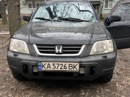 Черный Хонда СРВ, объемом двигателя 2 л и пробегом 377 тыс. км за 4500 $, фото 1 на Automoto.ua