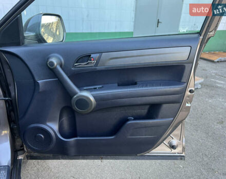 Коричневий Хонда СРВ, об'ємом двигуна 2.2 л та пробігом 225 тис. км за 12300 $, фото 18 на Automoto.ua