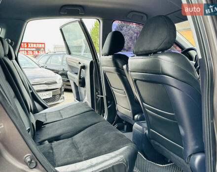 Хонда СРВ 2010 в Харькове на Automoto.ua Коричневый Хонда СРВ, объемом двигателя 2.4 л и пробегом 220 тыс. км за 12200 $, фото 16 на Automoto.ua