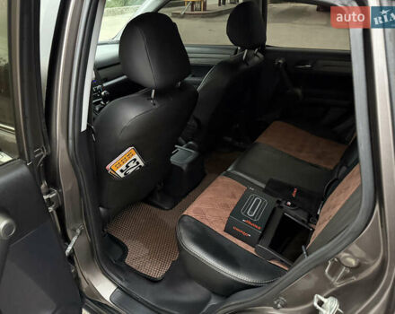 Коричневый Хонда СРВ, объемом двигателя 2.2 л и пробегом 187 тыс. км за 13000 $, фото 38 на Automoto.ua