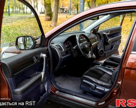 Коричневый Хонда СРВ, объемом двигателя 2.4 л и пробегом 132 тыс. км за 15000 $, фото 12 на Automoto.ua