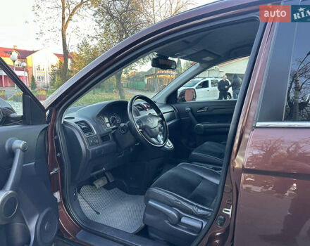 Коричневый Хонда СРВ, объемом двигателя 2 л и пробегом 186 тыс. км за 13999 $, фото 31 на Automoto.ua