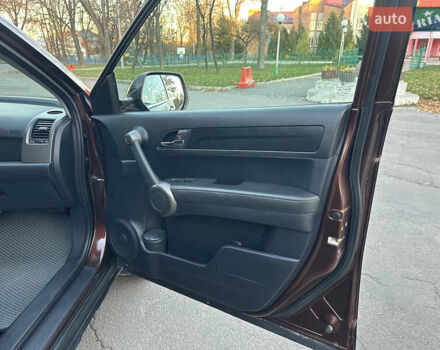 Коричневый Хонда СРВ, объемом двигателя 2 л и пробегом 186 тыс. км за 13999 $, фото 38 на Automoto.ua