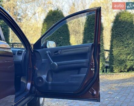 Коричневый Хонда СРВ, объемом двигателя 2 л и пробегом 198 тыс. км за 13250 $, фото 31 на Automoto.ua