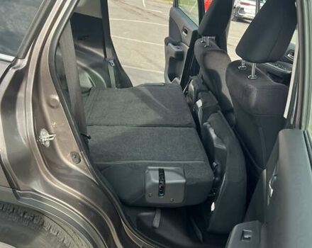 Коричневый Хонда СРВ, объемом двигателя 1.6 л и пробегом 280 тыс. км за 15900 $, фото 13 на Automoto.ua