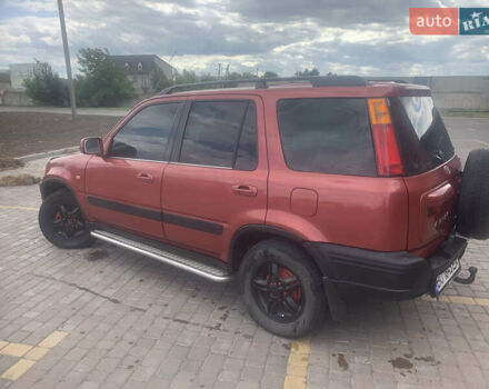 Красный Хонда СРВ, объемом двигателя 1.97 л и пробегом 399 тыс. км за 2999 $, фото 5 на Automoto.ua