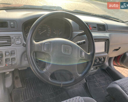 Красный Хонда СРВ, объемом двигателя 1.97 л и пробегом 261 тыс. км за 5300 $, фото 9 на Automoto.ua