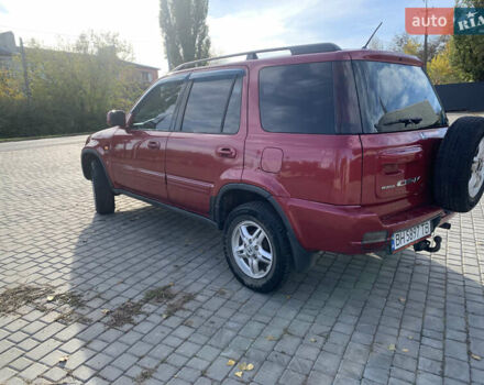 Красный Хонда СРВ, объемом двигателя 1.97 л и пробегом 261 тыс. км за 5300 $, фото 2 на Automoto.ua