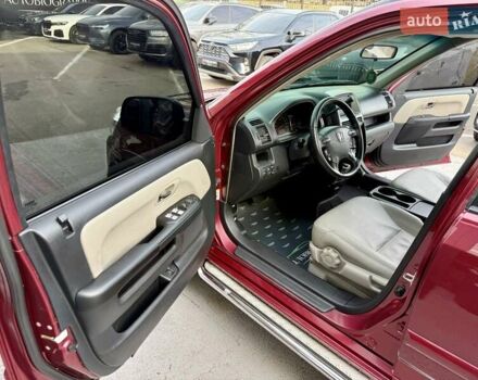 Красный Хонда СРВ, объемом двигателя 2 л и пробегом 321 тыс. км за 7900 $, фото 24 на Automoto.ua