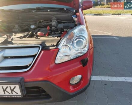 Красный Хонда СРВ, объемом двигателя 2 л и пробегом 216 тыс. км за 8500 $, фото 15 на Automoto.ua