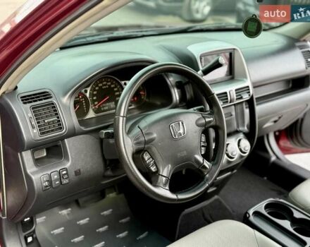 Красный Хонда СРВ, объемом двигателя 2 л и пробегом 321 тыс. км за 7900 $, фото 30 на Automoto.ua