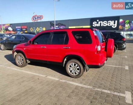 Красный Хонда СРВ, объемом двигателя 2 л и пробегом 216 тыс. км за 8500 $, фото 1 на Automoto.ua