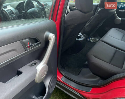 Красный Хонда СРВ, объемом двигателя 2 л и пробегом 270 тыс. км за 9800 $, фото 19 на Automoto.ua