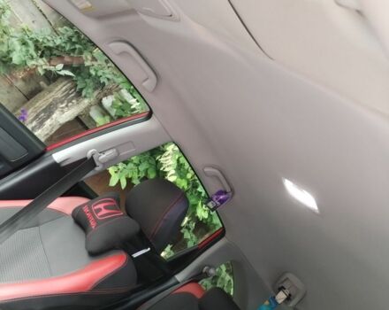 Красный Хонда СРВ, объемом двигателя 2.4 л и пробегом 235 тыс. км за 10500 $, фото 11 на Automoto.ua