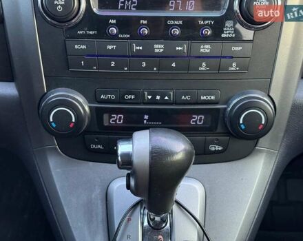 Красный Хонда СРВ, объемом двигателя 2.4 л и пробегом 240 тыс. км за 10990 $, фото 28 на Automoto.ua